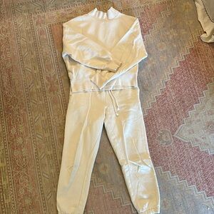 Cream Rails sweatsuit. No flaws